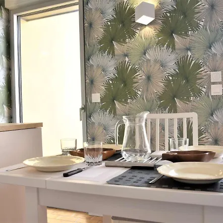 2 Pieces Renove, Climatise, Avec Balcon Et Parking Prive - 4 Couchages, - Fr-1-229-783 Apartment Gruissan